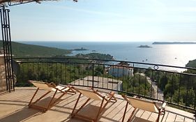 Lustica-Apartment Dora2
